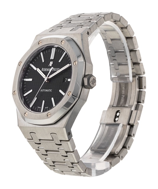 Audemars Piguet Royal Oak 15400ST.OO.1220ST.01 Image 2